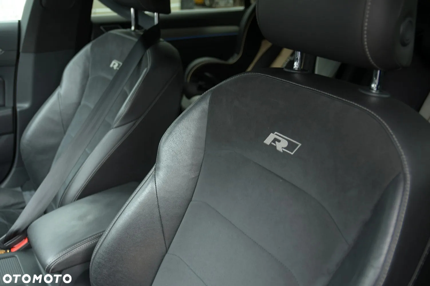 Volkswagen Arteon 2.0 TSI 4Motion R-Line DSG - 30