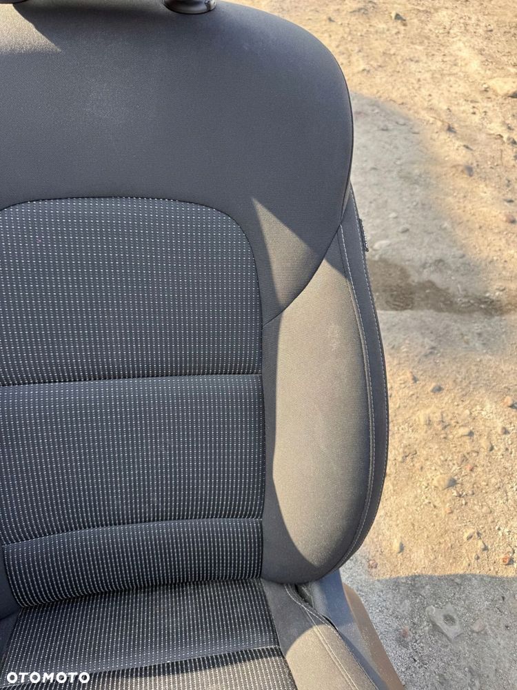 kia sportage 4 iv fotel kierowcy lewy przód przedni materiał - 8