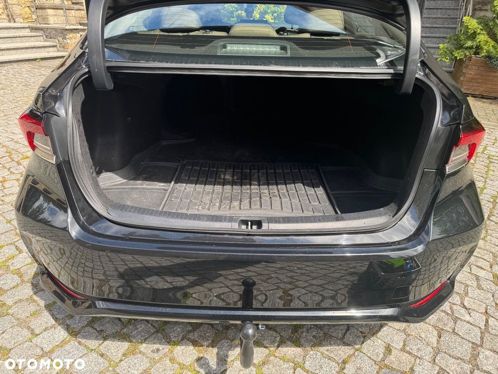 Toyota Corolla 1.5 Comfort - 15
