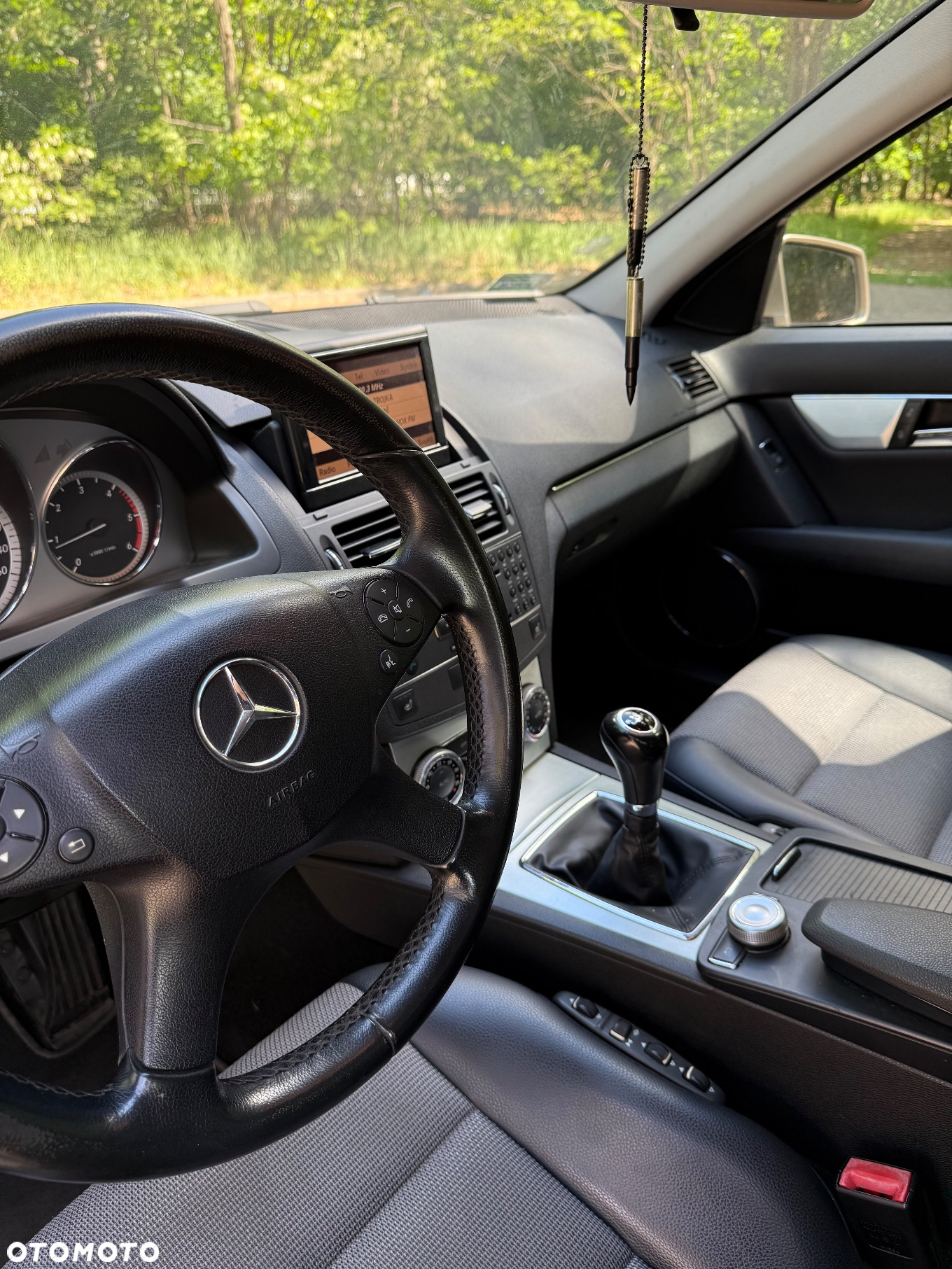 Mercedes-Benz Klasa C 220 T CDI DPF (BlueEFFICIENCY) Avantgarde - 22