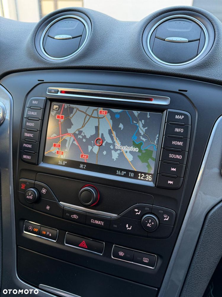 Ford Mondeo 1.6 T Platinium X Plus (Titanium) - 17