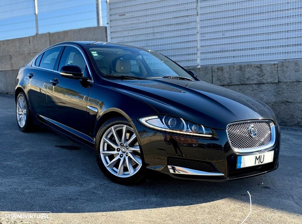 Jaguar XF 2.2 D Premium Luxury - 2