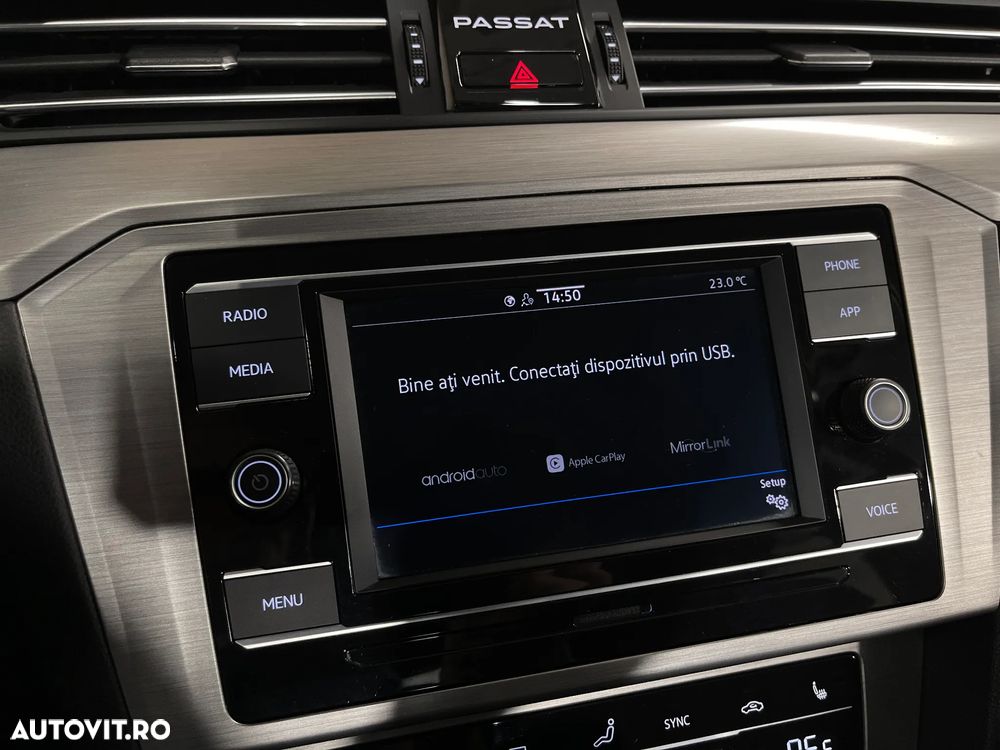 Volkswagen Passat 1.5 TSI ACT Advance - 15