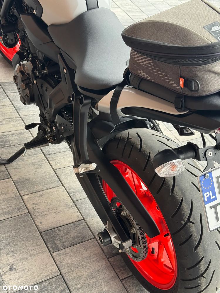 Yamaha MT - 5