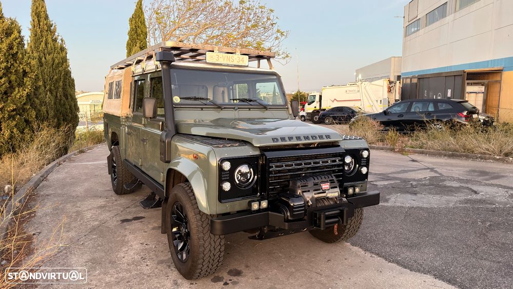 Land Rover Defender - 6