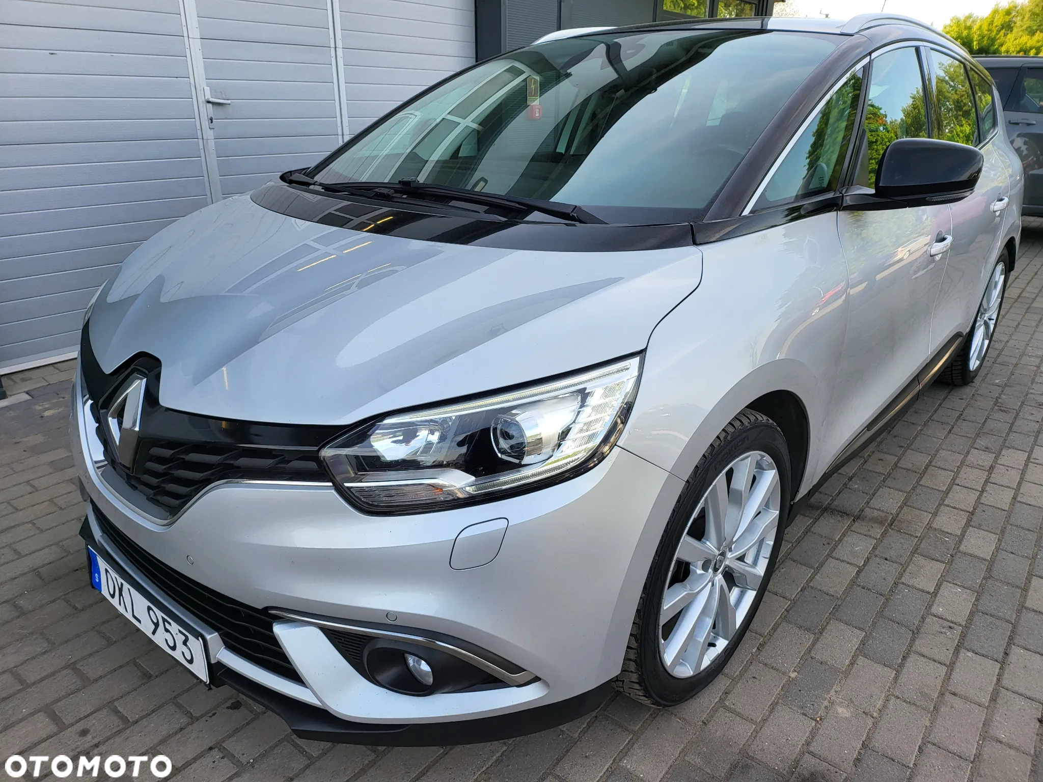 Renault Grand Scenic dCi 110 EDC LIMITED - 26