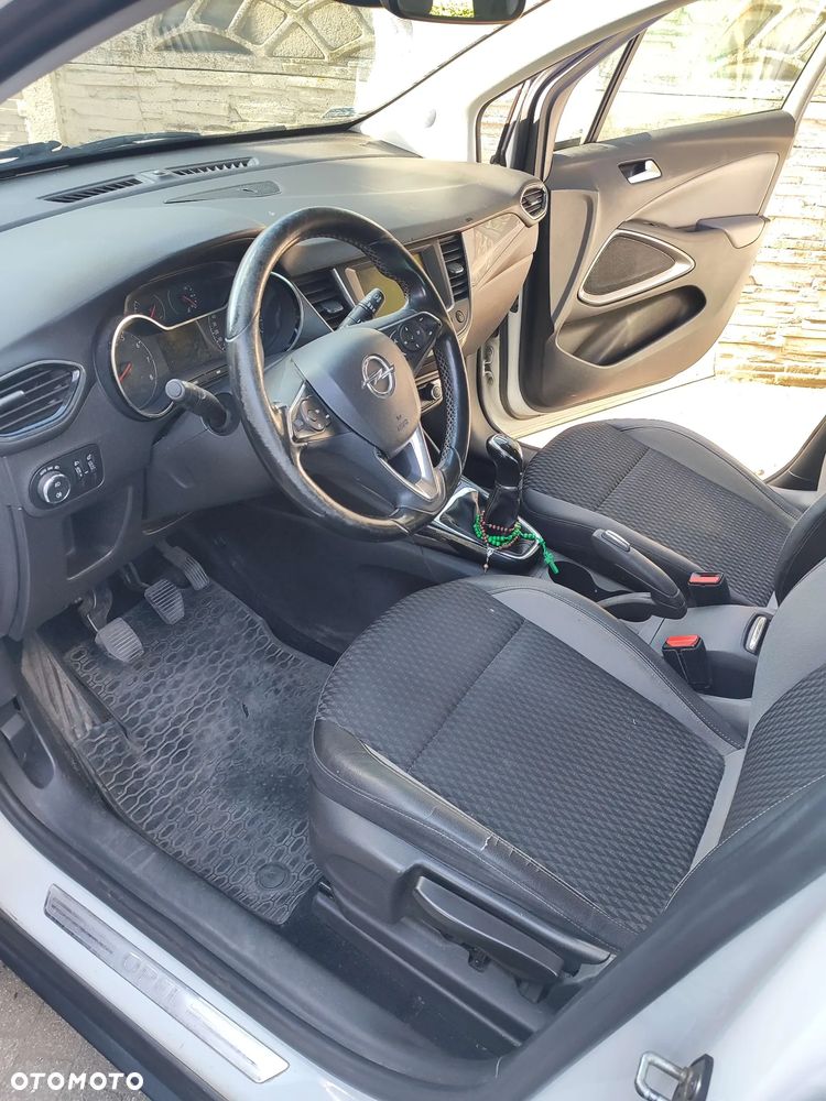 Opel Crossland X - 6
