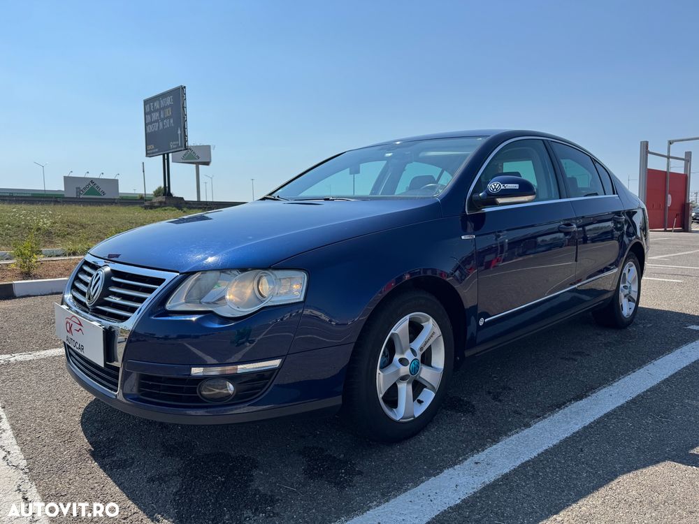 Volkswagen Passat 2.0 TDI DPF DSG Sportline - 2