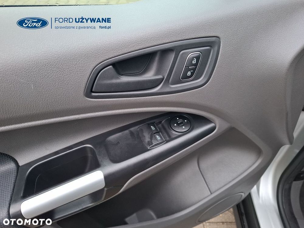 Ford Transit Connect - 24