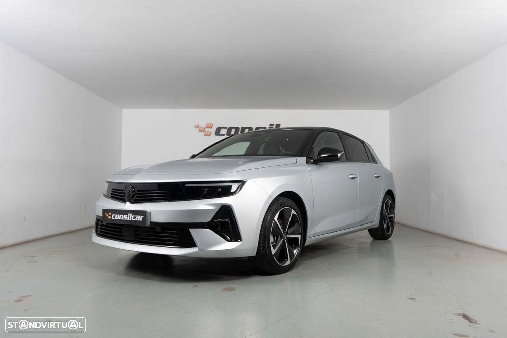 Opel Astra 1.2 T GS Line - 9
