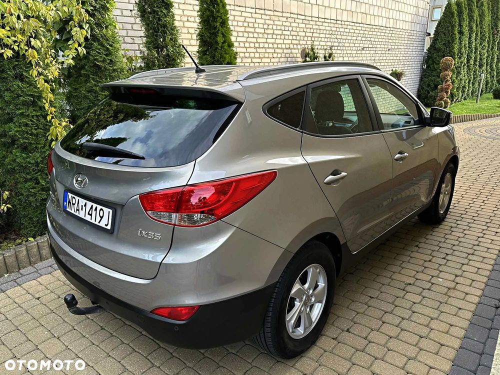 Hyundai ix35 2.0 Premium 2WD - 19