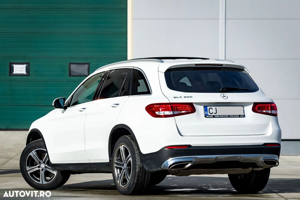 Mercedes-Benz GLC - 7