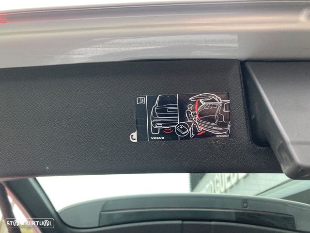 Volvo XC 90 T8 AWD Twin Engine Geartronic RDesign - 44