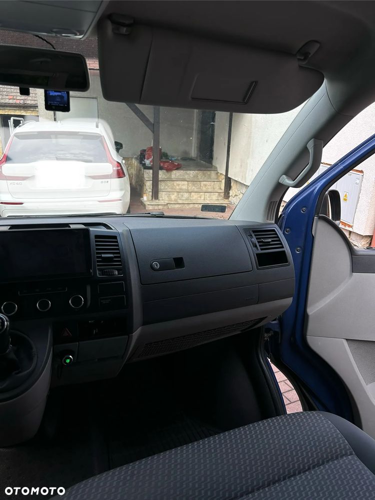 Volkswagen Caravelle L1 Trendline - 19