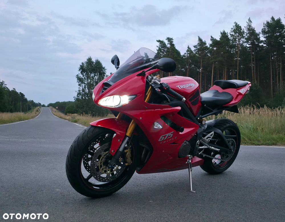 Triumph Daytona - 18