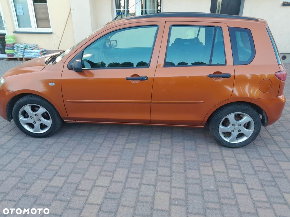 Mazda 2 - 1