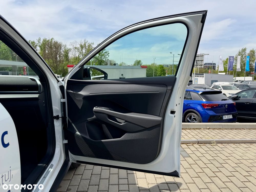 Volkswagen T-Roc 1.5 eTSI R-Line DSG - 19