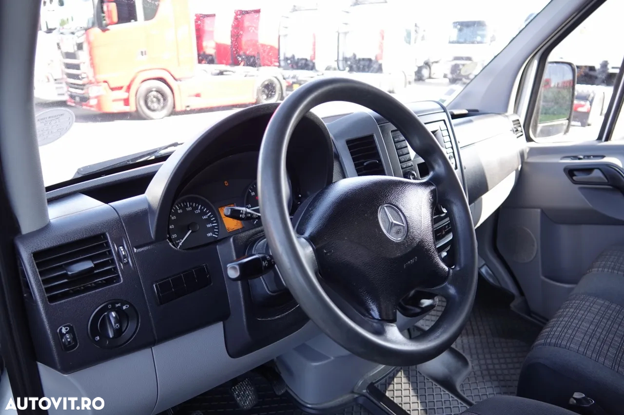 Mercedes-Benz SPRINTER / TIPPER - 3M / TWIN / MANUAL / 2016 R / IMPORTAT - 27
