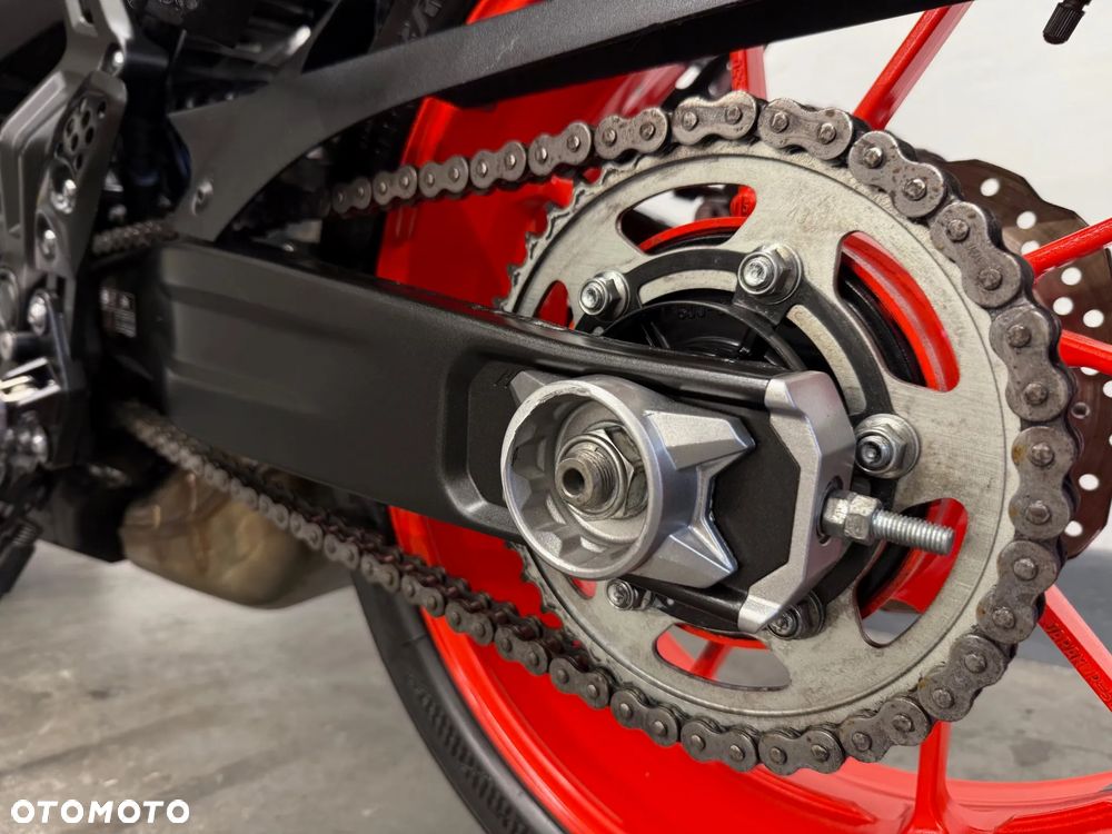 Yamaha MT - 15