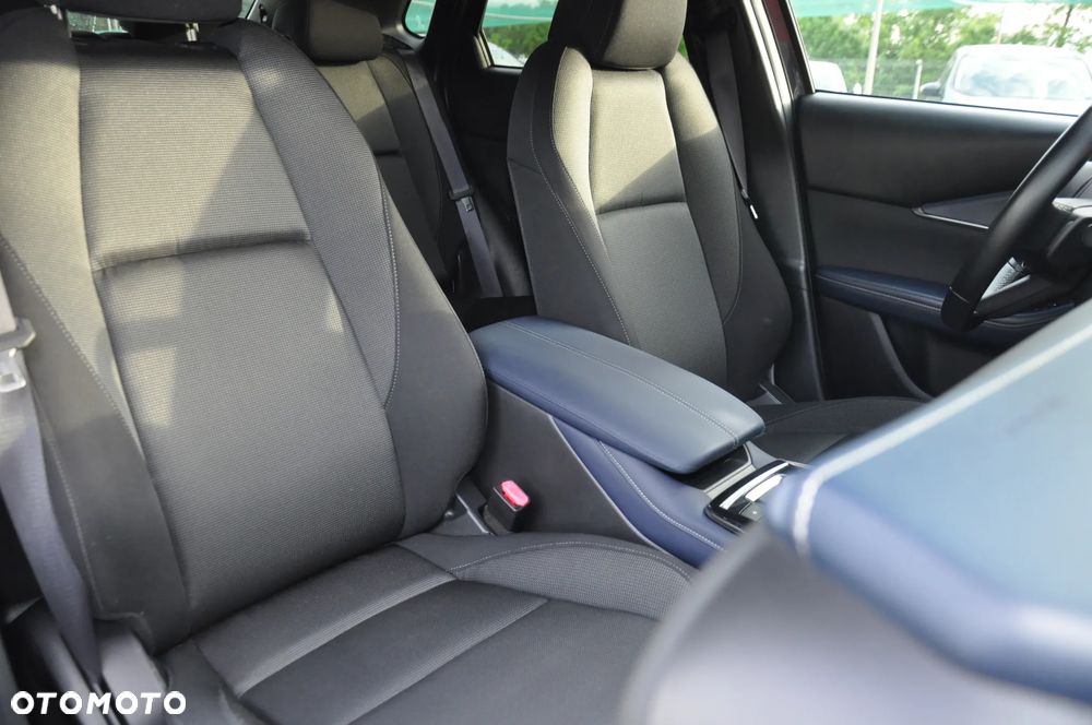 Mazda CX-30 SKYACTIV-X 2.0 M-Hybrid SELECTION - 34