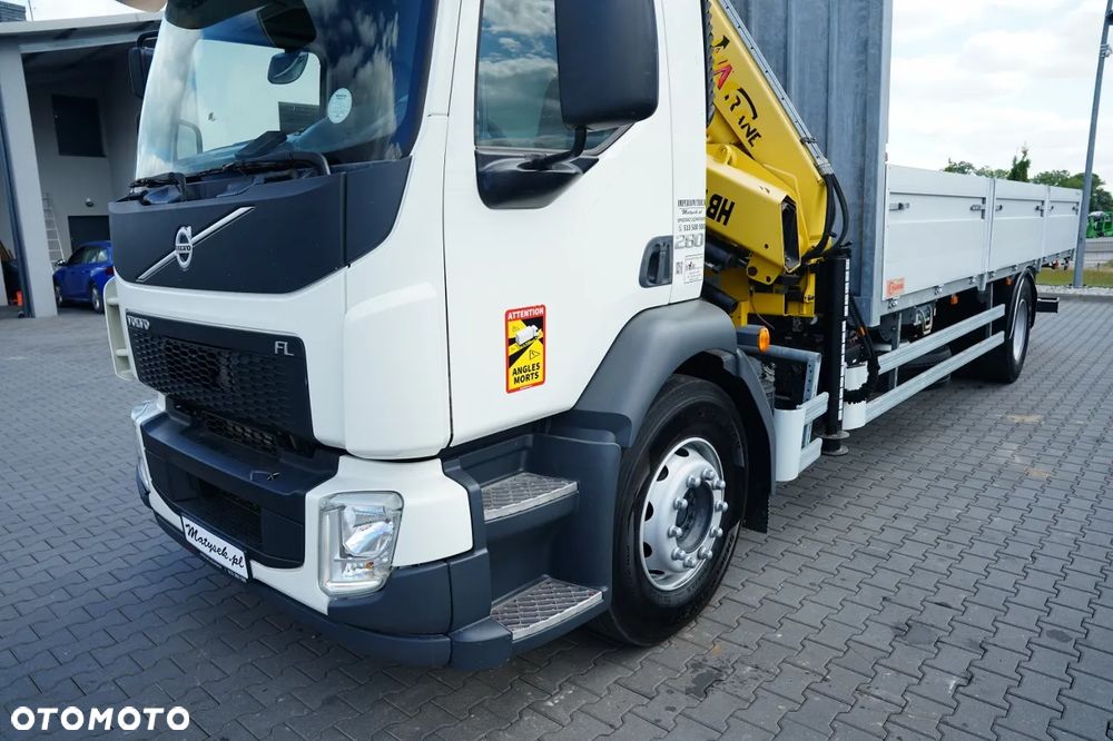 Volvo FL 280 / 4x2 / SKRZYNIOWY - 7,2 M / HDS HYVA CRANE HB 150- 10 M / MAX UDŹWIG 5 200 KG / ROTATOR / PILOT / KAMERA / EURO 6 - 16