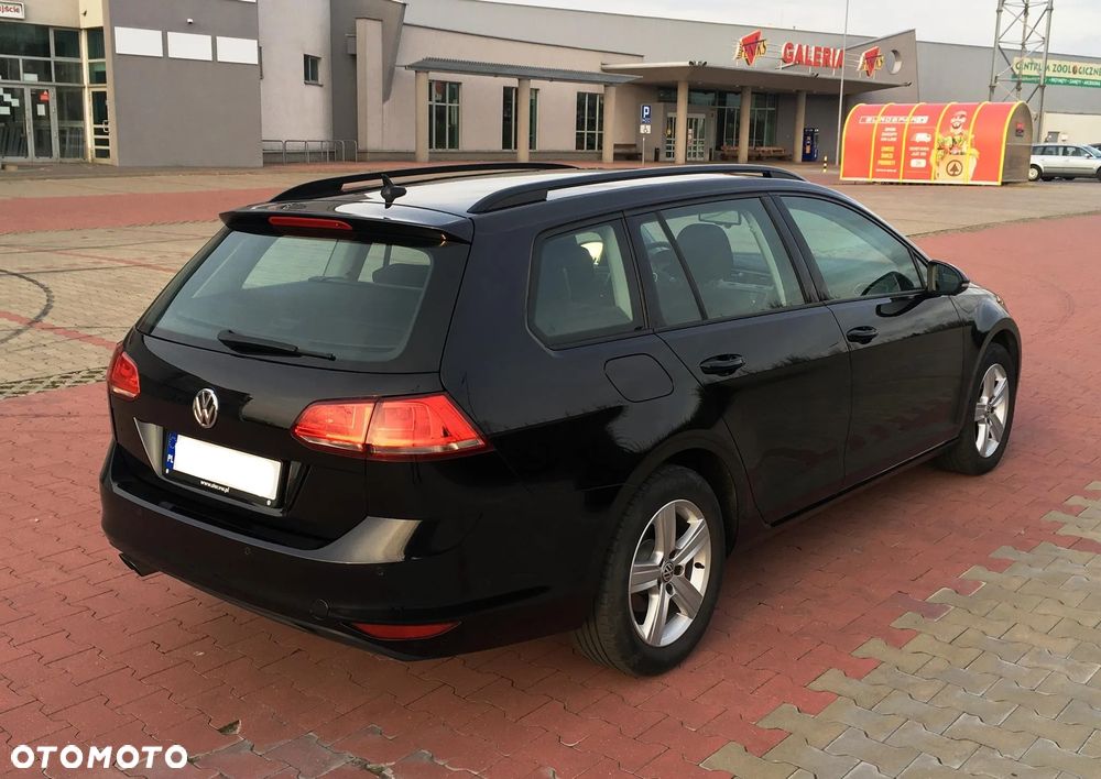 Volkswagen Golf Variant 2.0 TDI (BlueMotion Technology) DSG Comfortline - 4