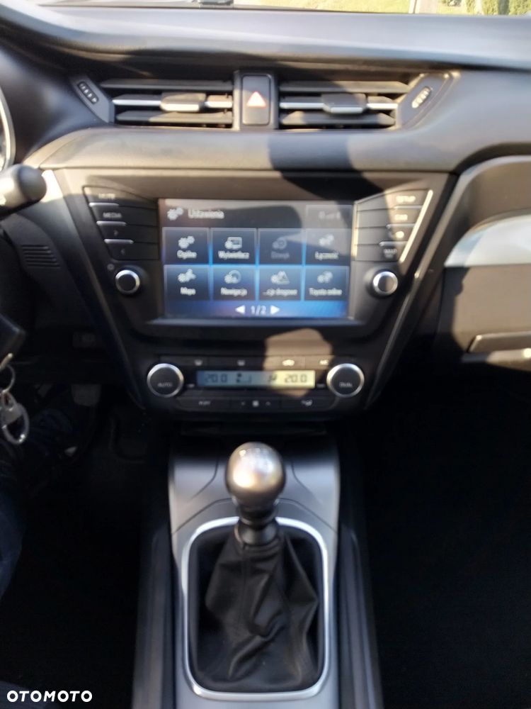 Toyota Avensis Touring Sports 1.6 D-4D Comfort - 14