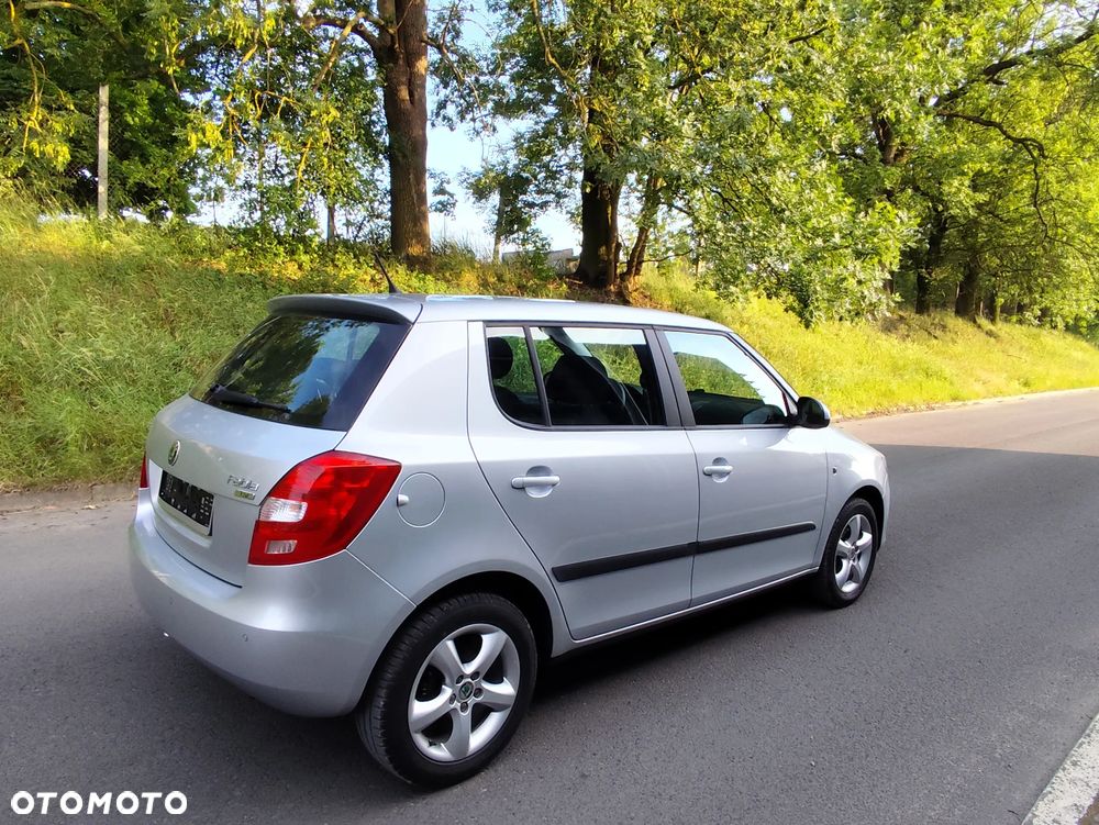 Skoda Fabia 1.2 TSI Ambiente - 10
