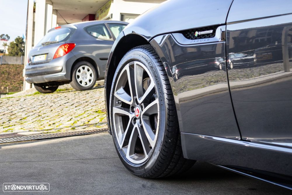 Jaguar F-Type 2.0 i4 R-Dynamic - 8