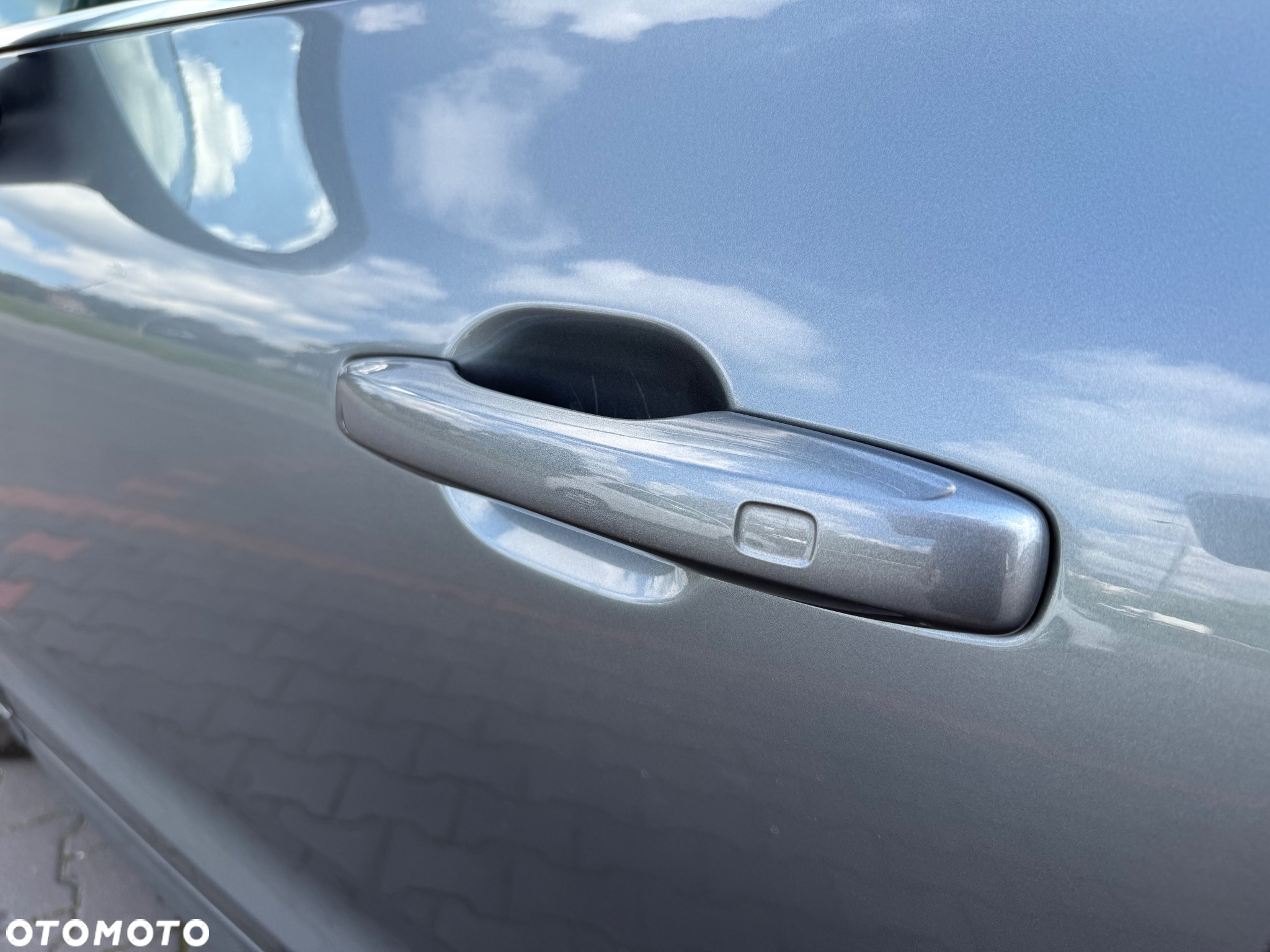 Volvo XC 60 B4 B Momentum Pro - 33