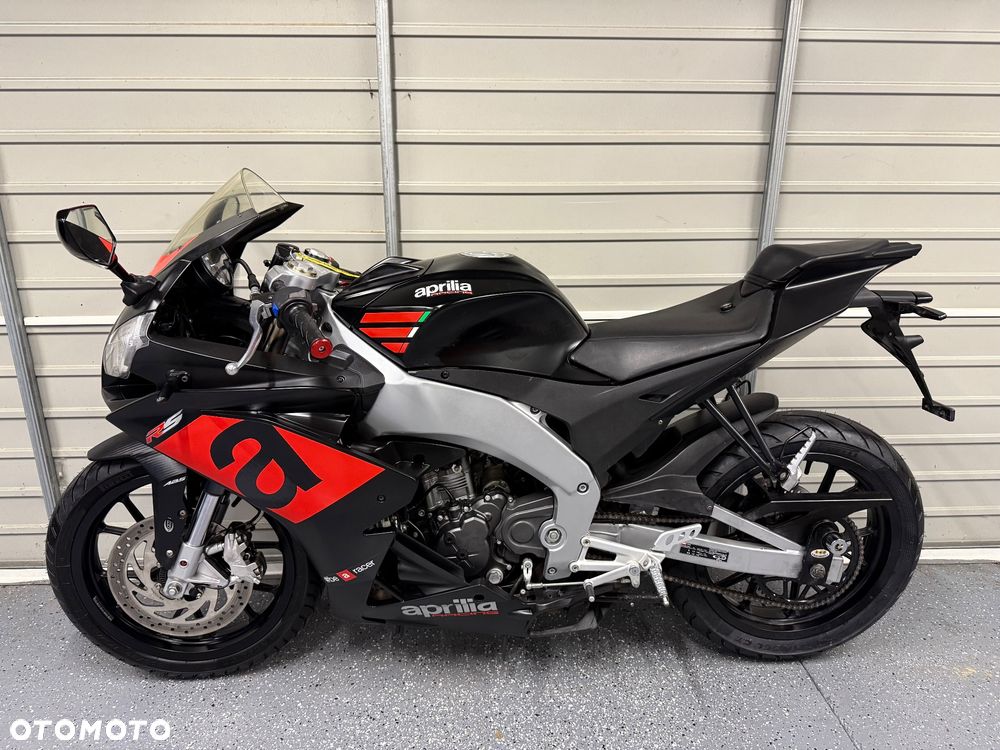 Aprilia RS - 9