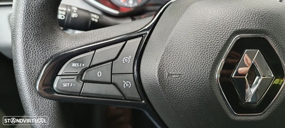 Renault Clio 1.0 TCe Zen Bi-Fuel - 19