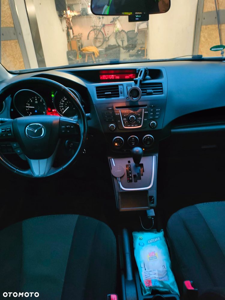 Mazda 5 - 7