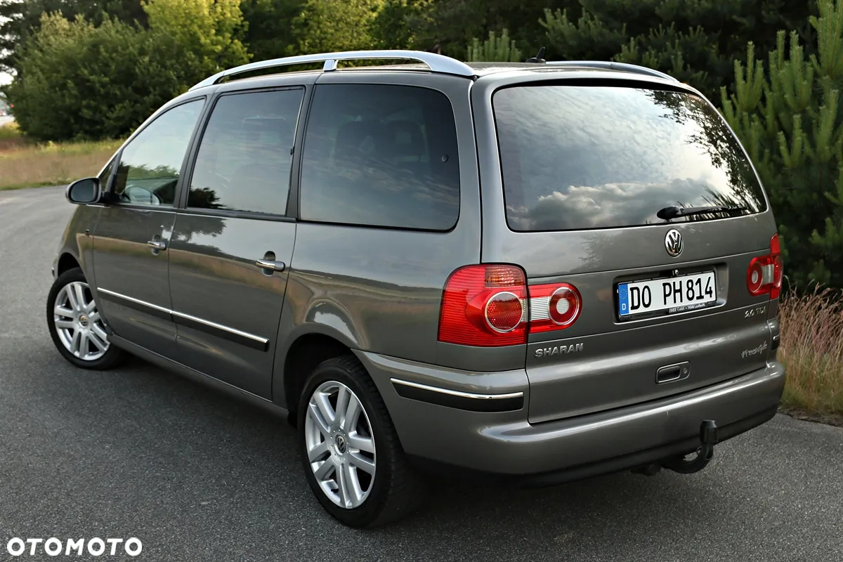 Volkswagen Sharan 2.0 TDI DPF Freestyle - 25