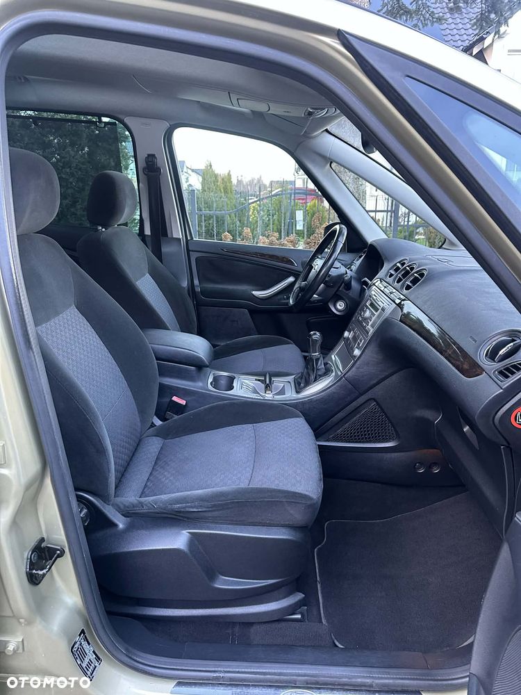 Ford Galaxy 2.0 Viva Titanium - 35