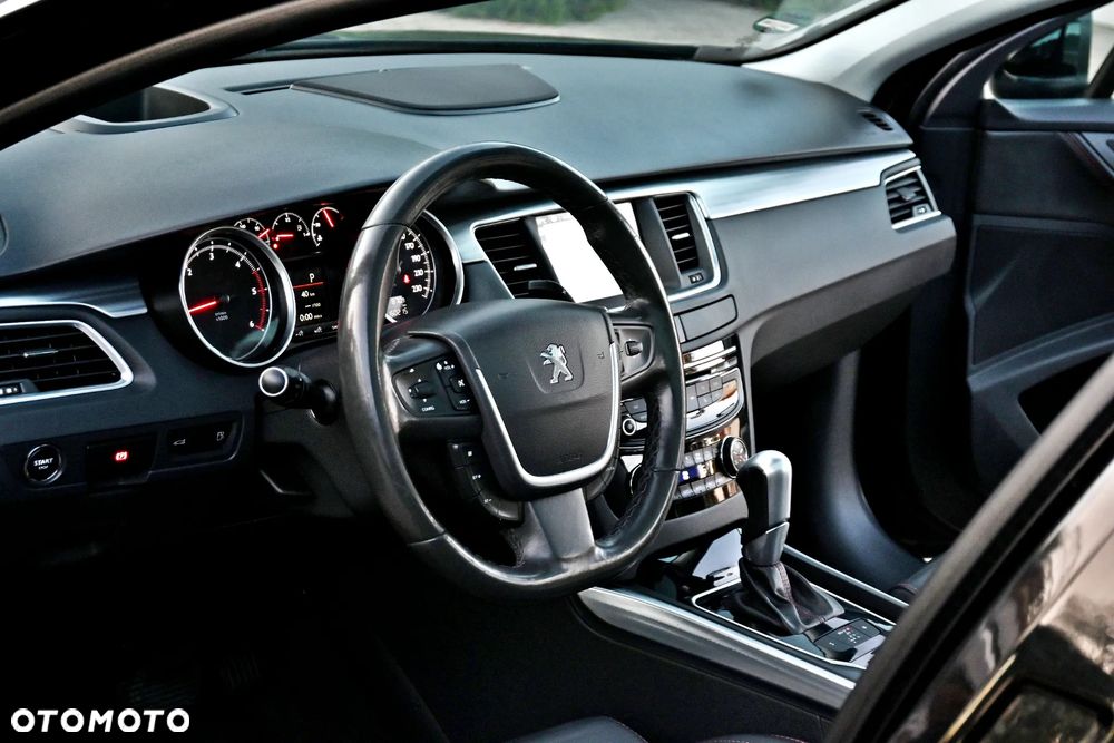 Peugeot 508 BlueHDi 180 EAT6 Stop&Start GT - 32