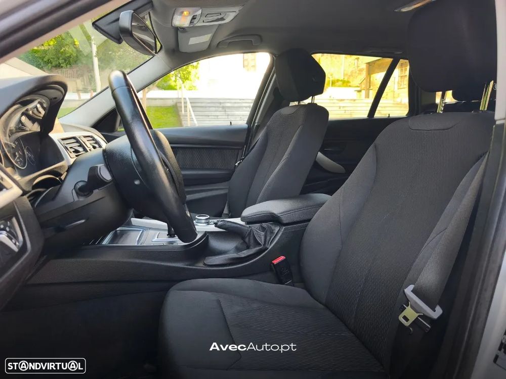 BMW 318 d Aut. Advantage - 17