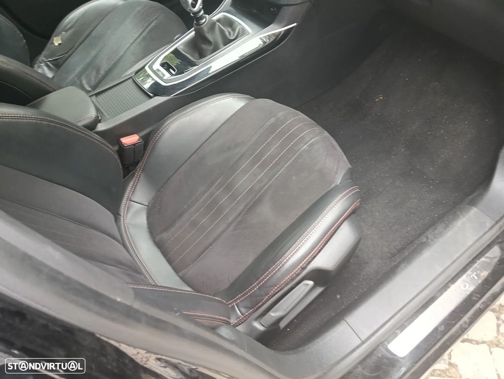 Peugeot 308 SW 1.6 e-HDi Sportium CVM6 - 9