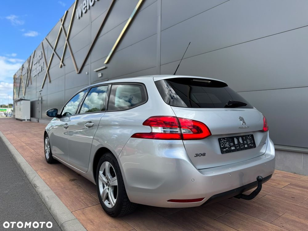 Peugeot 308 BlueHDi 120 Stop & Start Niveau 2 Business-Line - 8