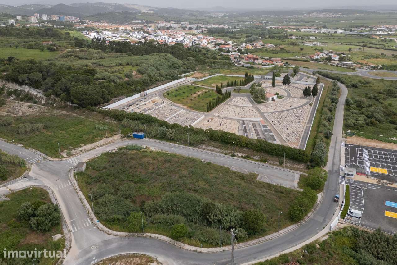 Lote de 798 m2 com Alvará para Prédio de 9 Frações em Alenquer - Grande imagem: 5/13