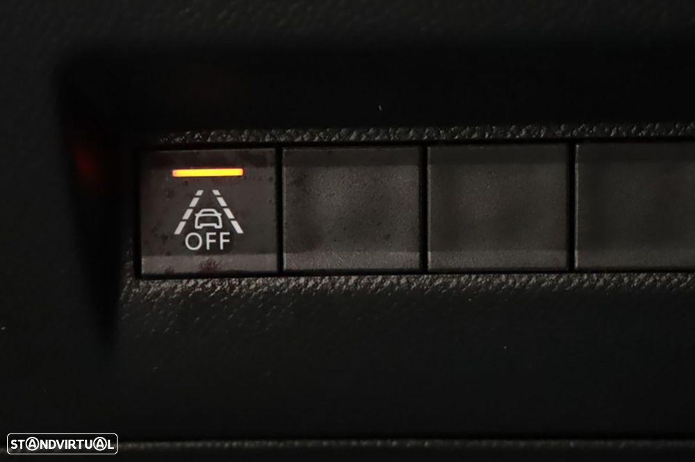 Peugeot e-2008 50 kWh GT - 22