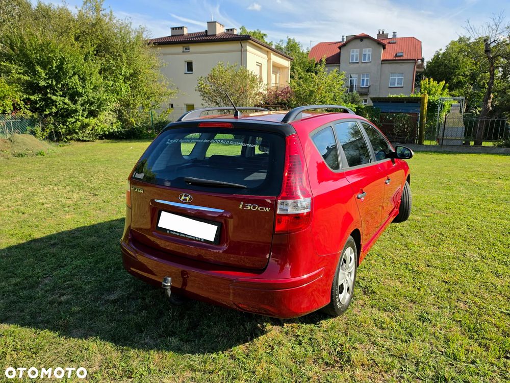 Hyundai i30 1.4 FIFA WM Edition - 4