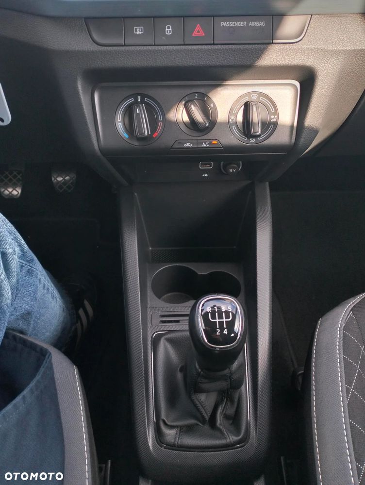 Skoda Fabia 1.0 TSI Ambition - 29