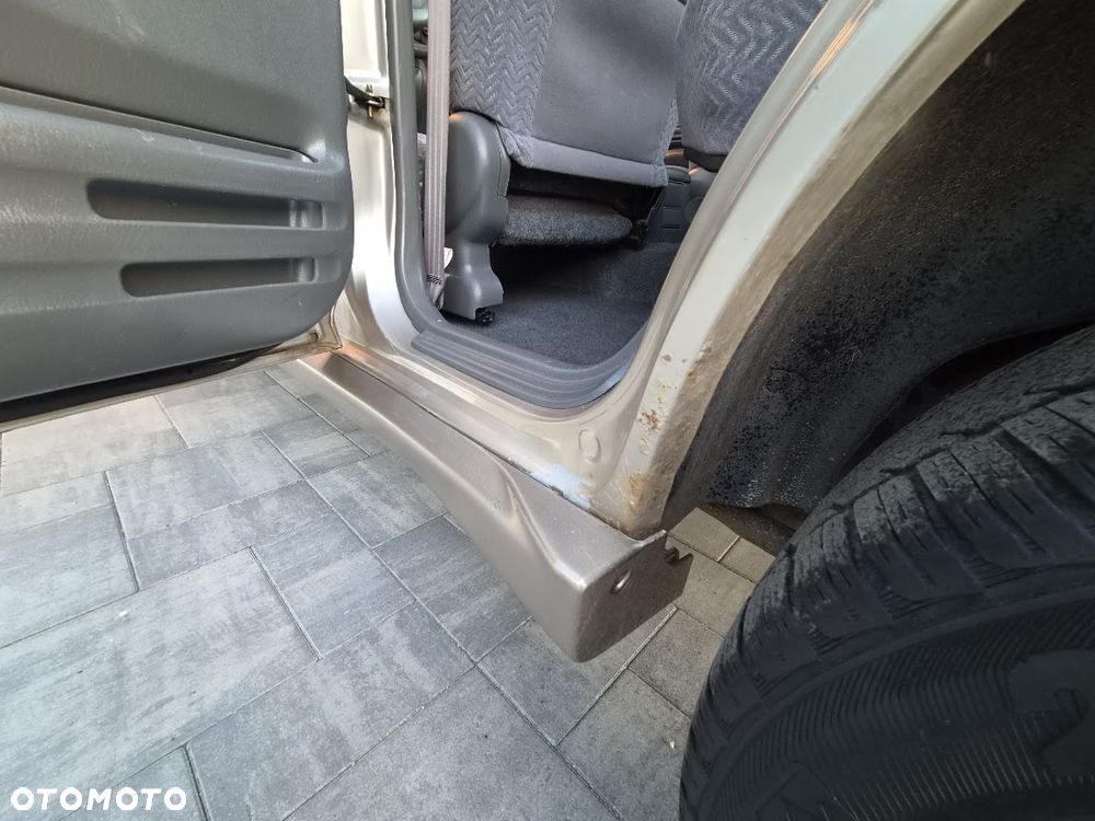 Suzuki Grand Vitara - 17