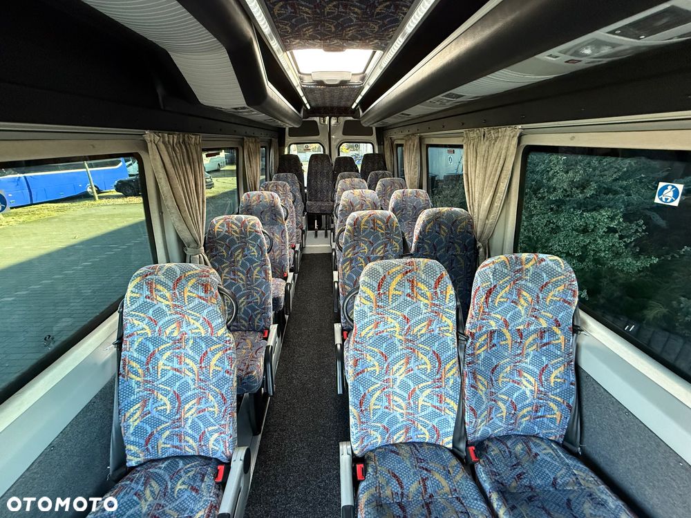 Mercedes-Benz SPRINTER 519CDI - 28