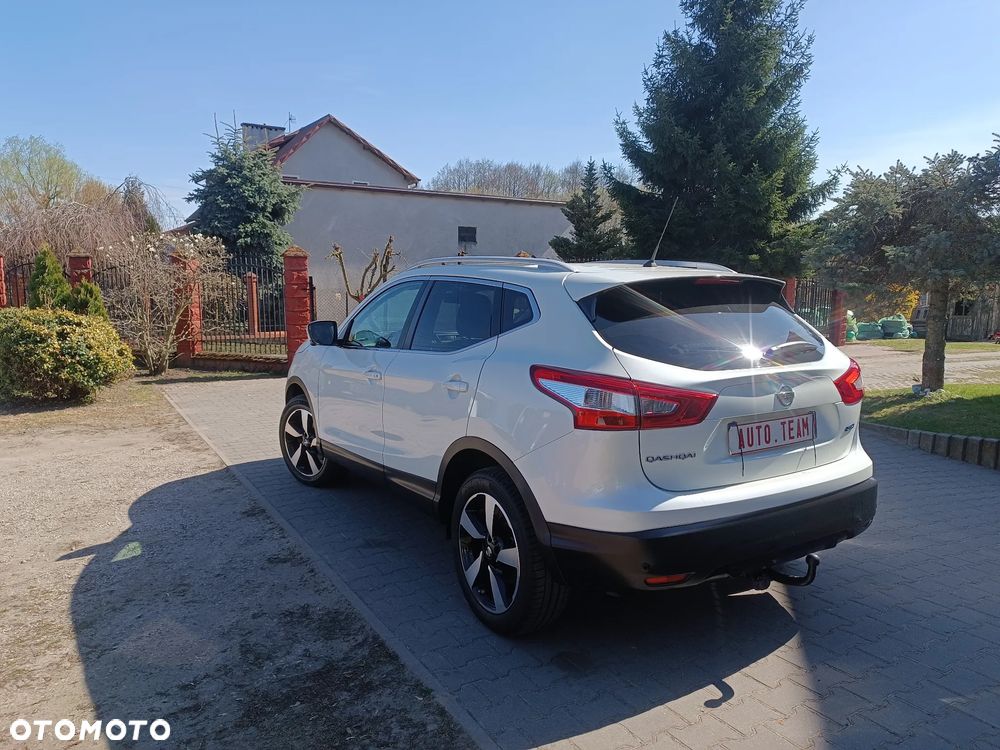 Nissan Qashqai 1.5 dCi N-Connecta - 19