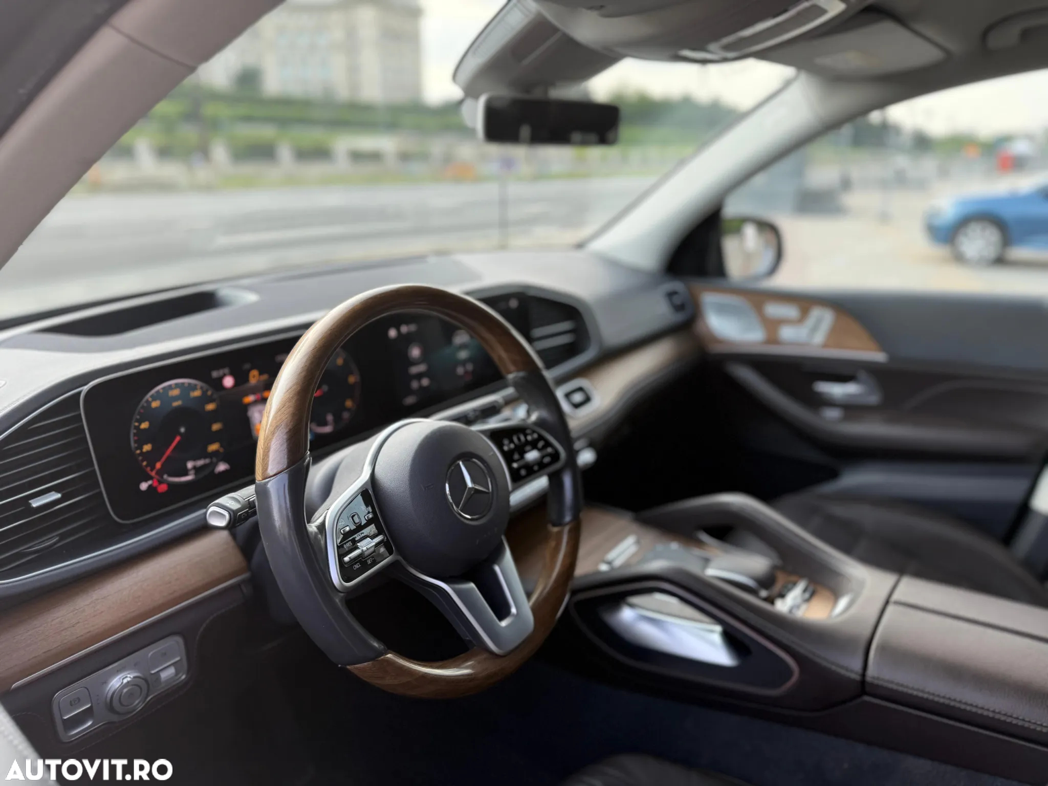 Mercedes-Benz GLE 350 d 4MATIC - 8