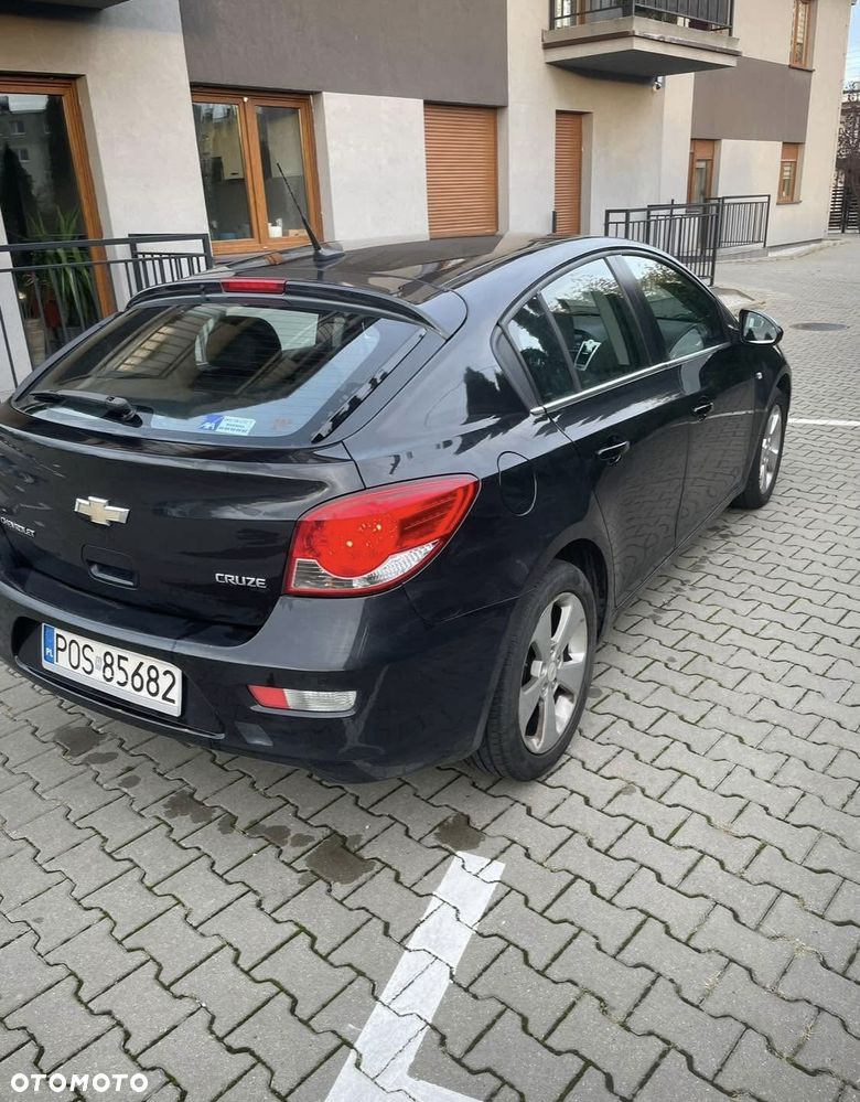 Chevrolet Cruze - 5