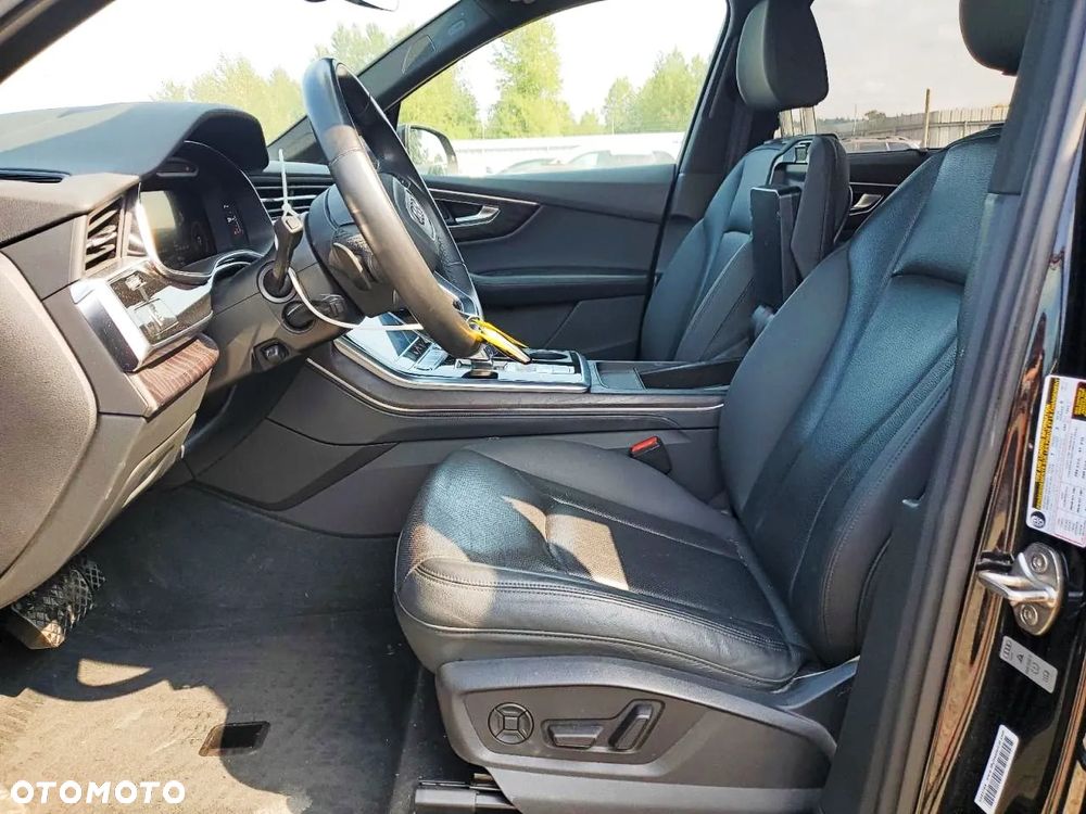 Audi Q7 - 7