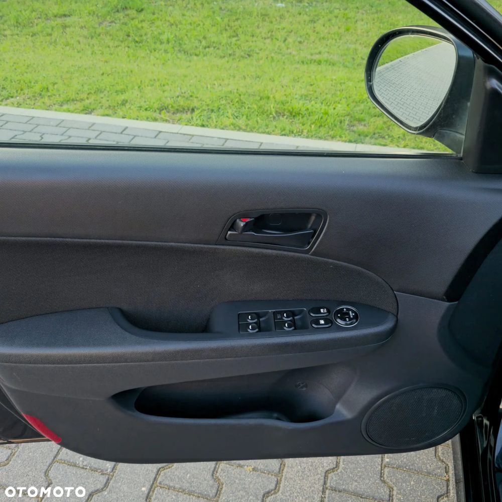 Hyundai i30 1.4 Edition Plus - 27